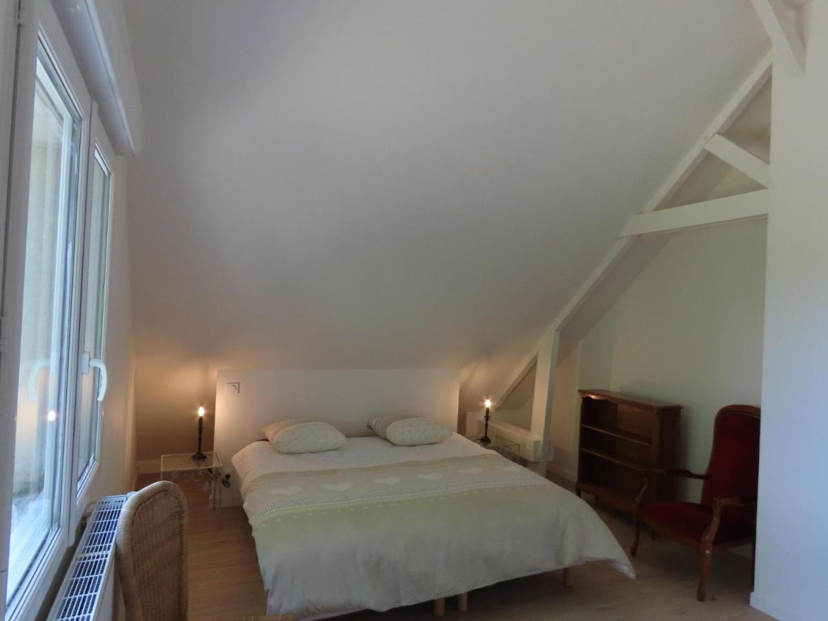 La Maison Aux Pignons Verts La Chapelle-Saint-Aubert Ngoại thất bức ảnh
